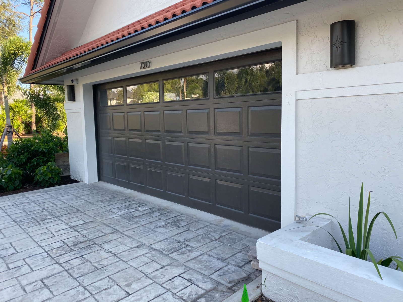 fci-painting-gallery-garage